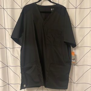 MEN'S BLACK SCRUB TOP